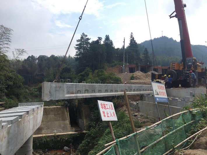 炎陵S207項目橋梁工程圓滿收官